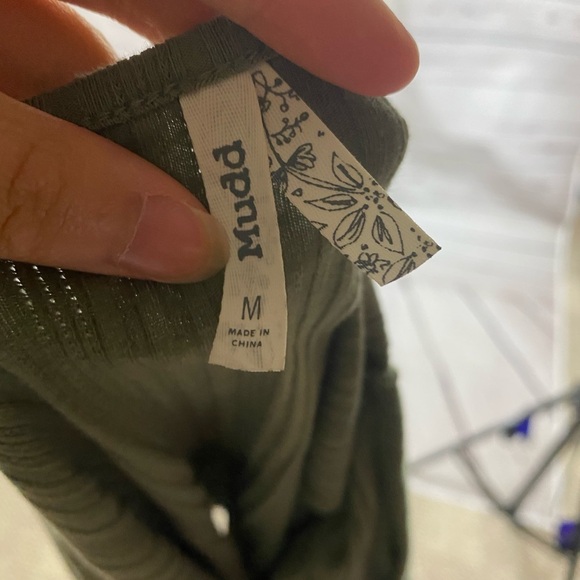 Mudd Olive Ribbed Top - Picture 9 of 9